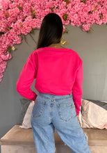 Cargar imagen en el visor de la galería, Hoodie Crop Top Fushia
